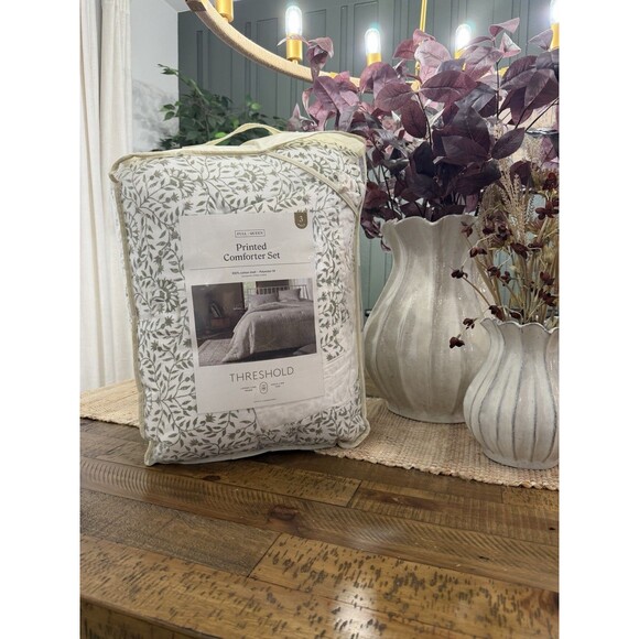 Threshold Cotton Comforter Set Traditional Vine Pattern, Green, Full/Queen NEW - Picture 5 of 7